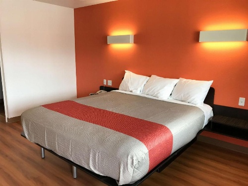 Motel 6-Crescent City CA image 44